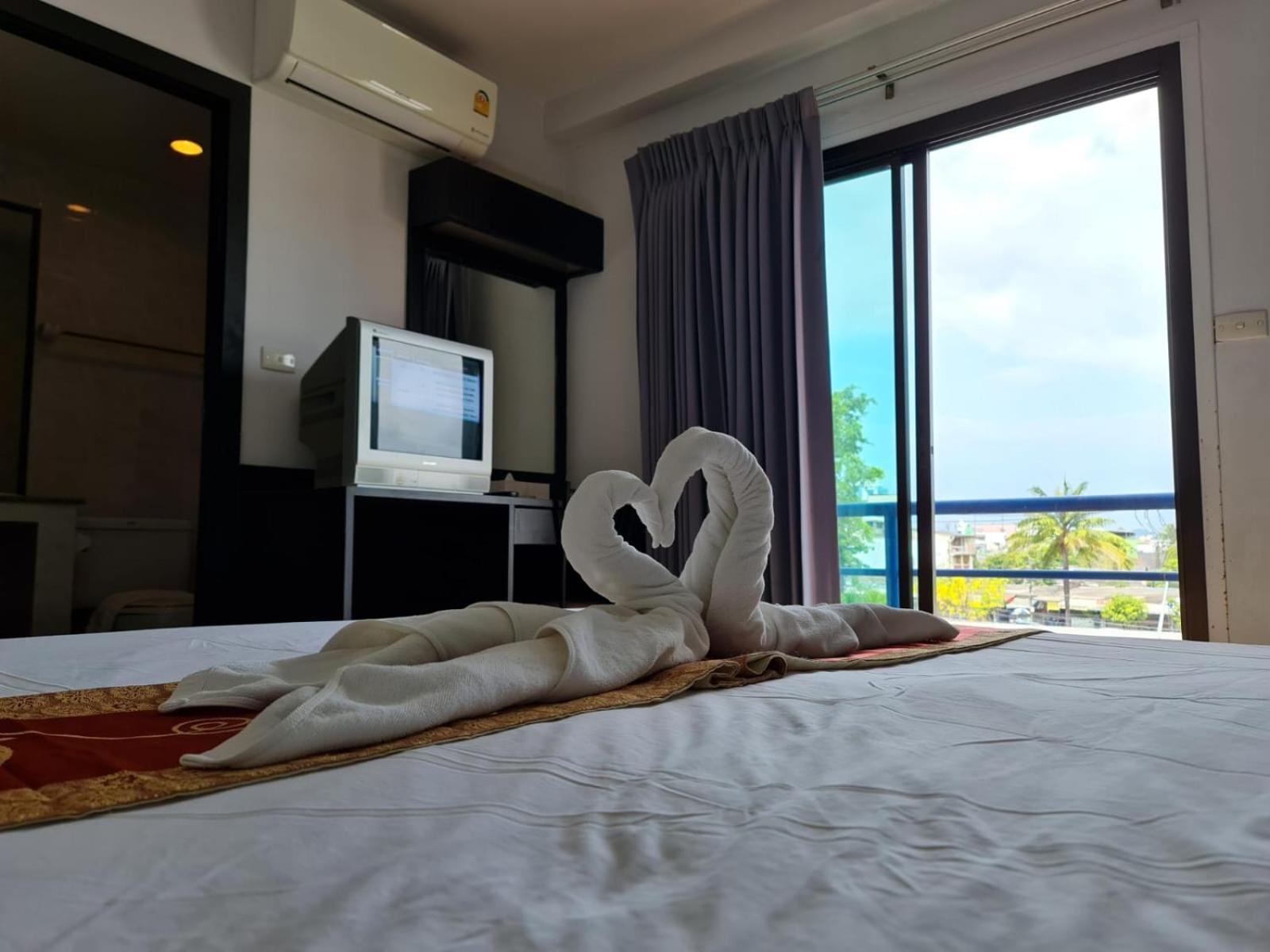 Desa Phuket Hotel Eksteriør billede